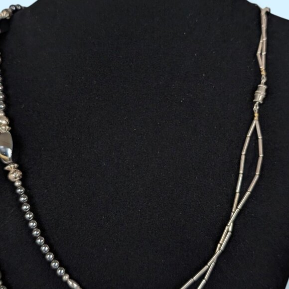 Vintage Jovita Haskie 2-Strand Navajo Hematite Necklace - Picture 5 of 6